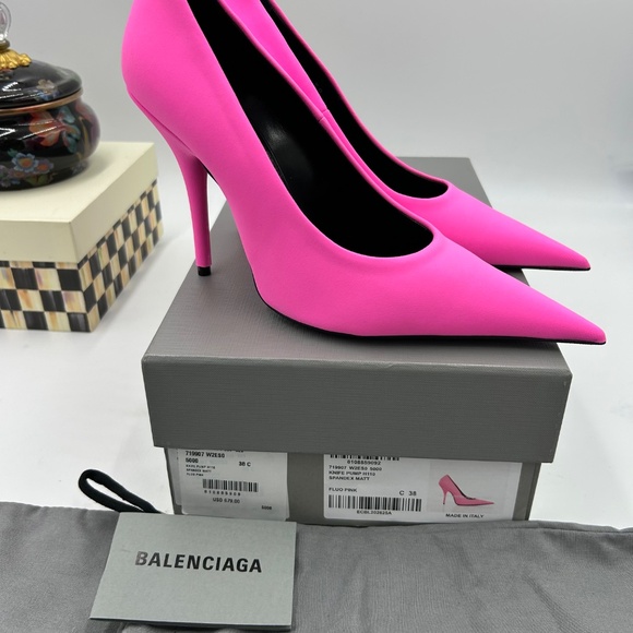 Women’s Balenciaga XL pointed toe pumps size 38 made in Italy - Picture 2 of 8